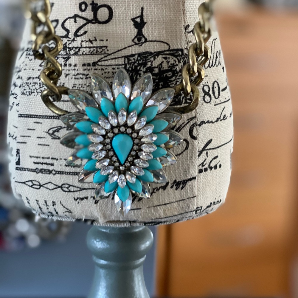 Turquoise Stella and Dot statement necklace